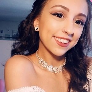 Meet your Posher, Breanna